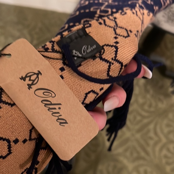 Reversible poncho navy & camel - Picture 5 of 6